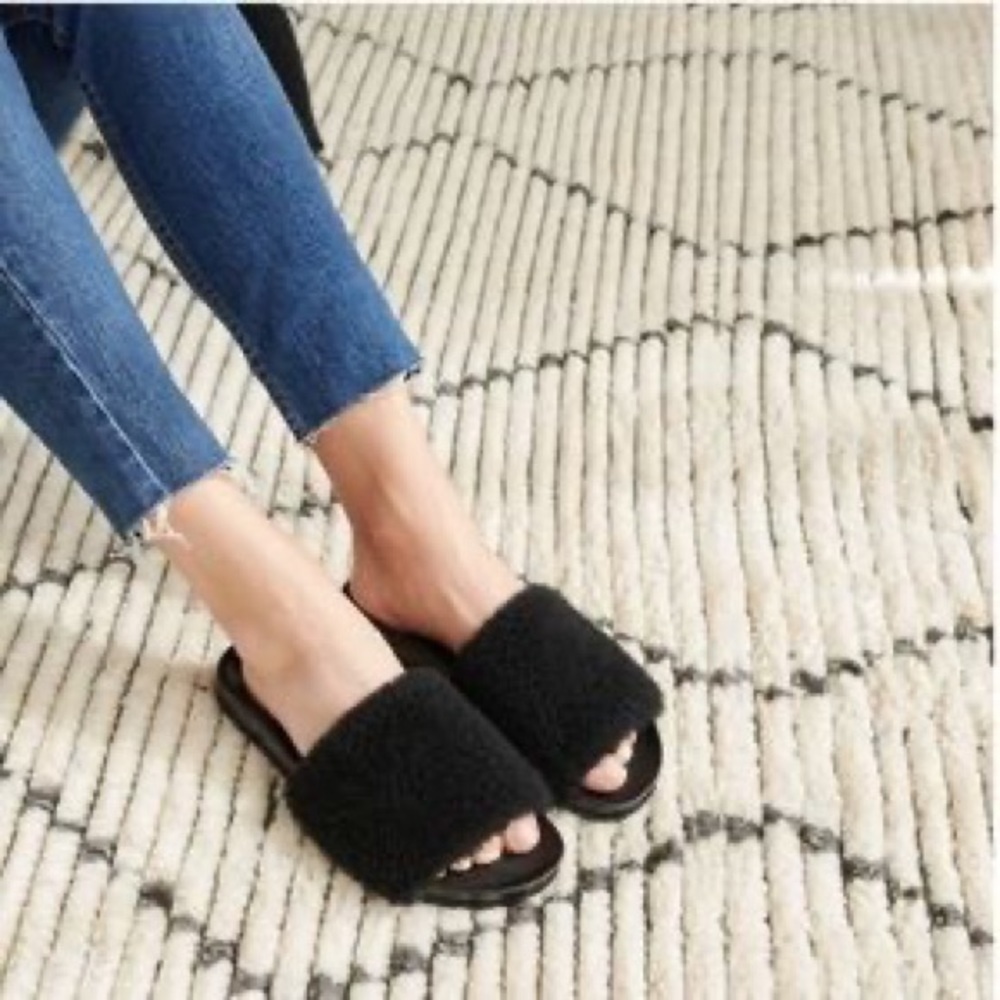 Jenni Kayne Fur Slide Sandals